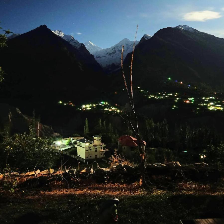Backpackers Stories By Old Hunza Inn Karimabad  Екстериор снимка