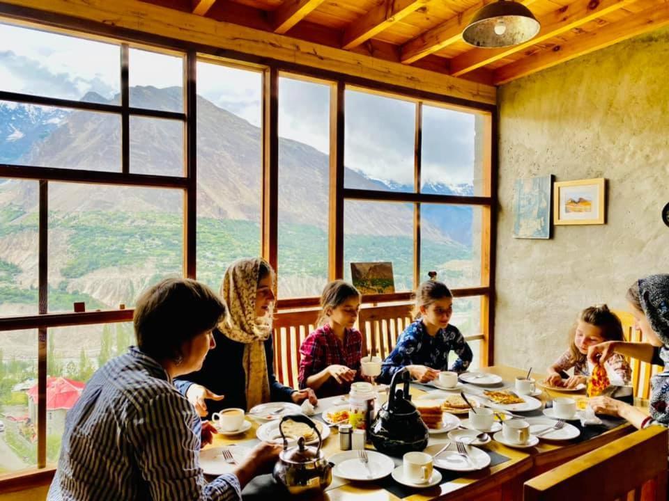 Backpackers Stories By Old Hunza Inn Karimabad  Екстериор снимка