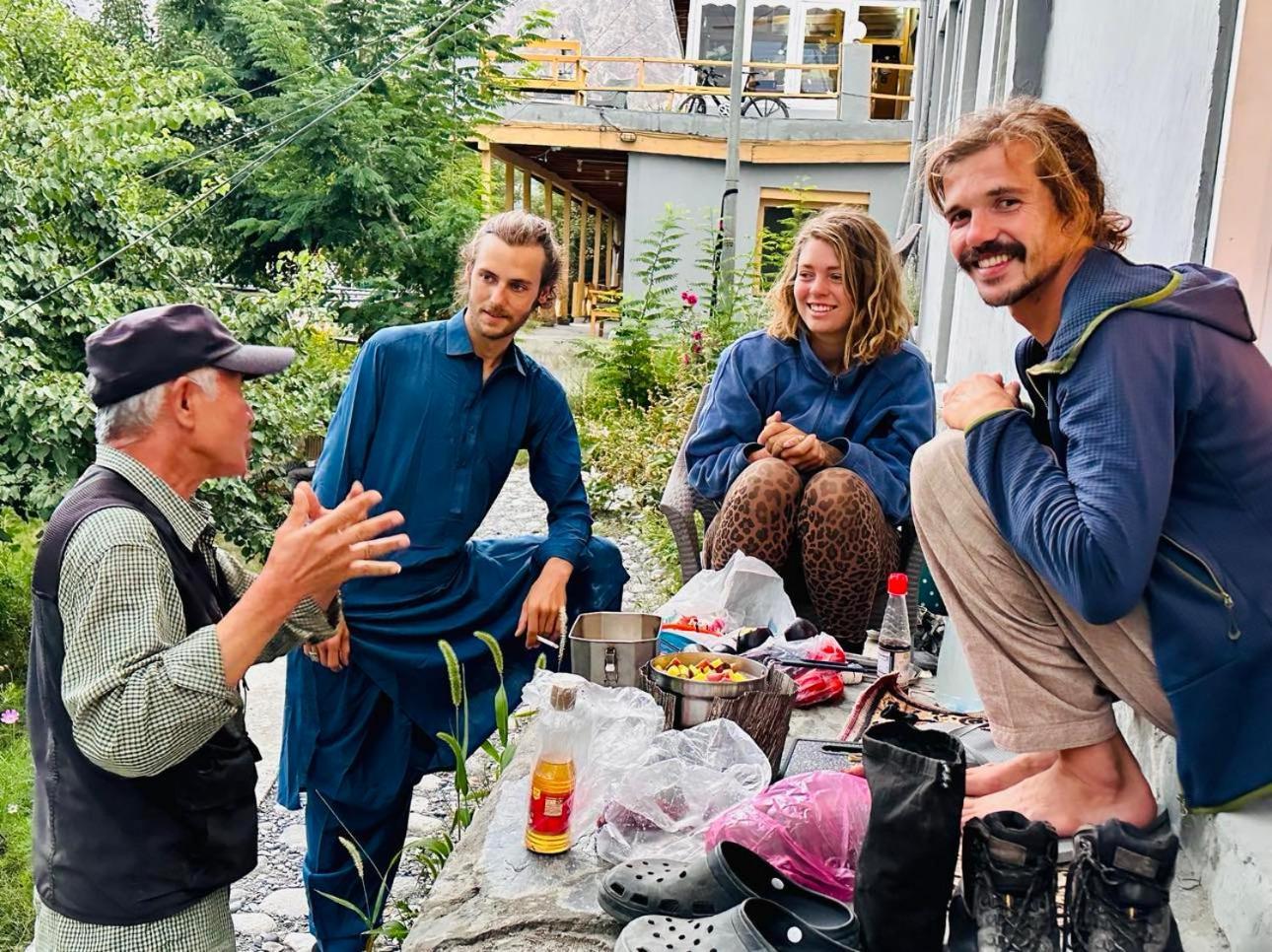 Backpackers Stories By Old Hunza Inn Karimabad  Екстериор снимка