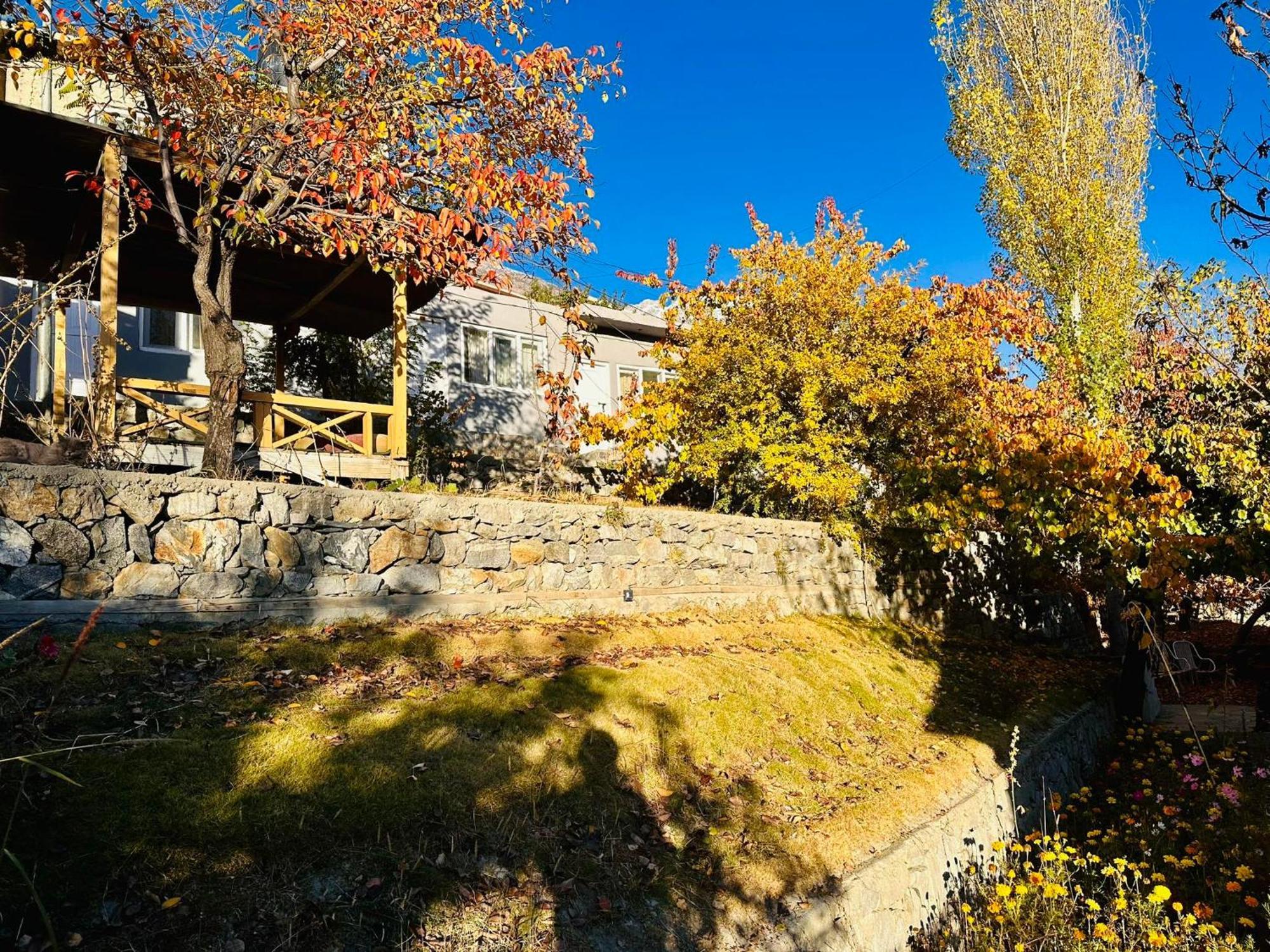 Backpackers Stories By Old Hunza Inn Karimabad  Екстериор снимка